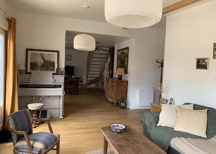 Ferienhaus Charmante En Pierres Et Bois *